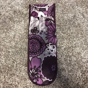 Thirty One Flat Iron Case